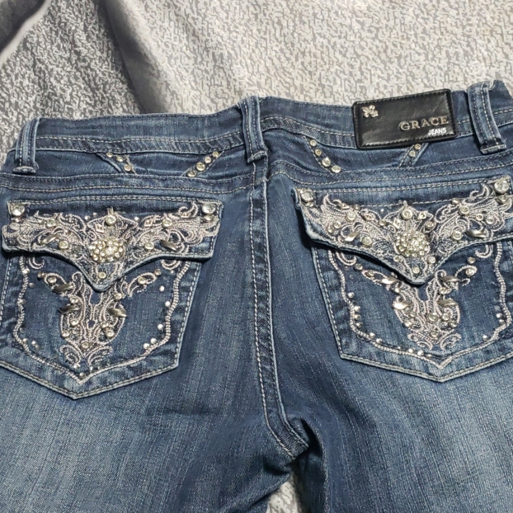 Grace in LA jeans